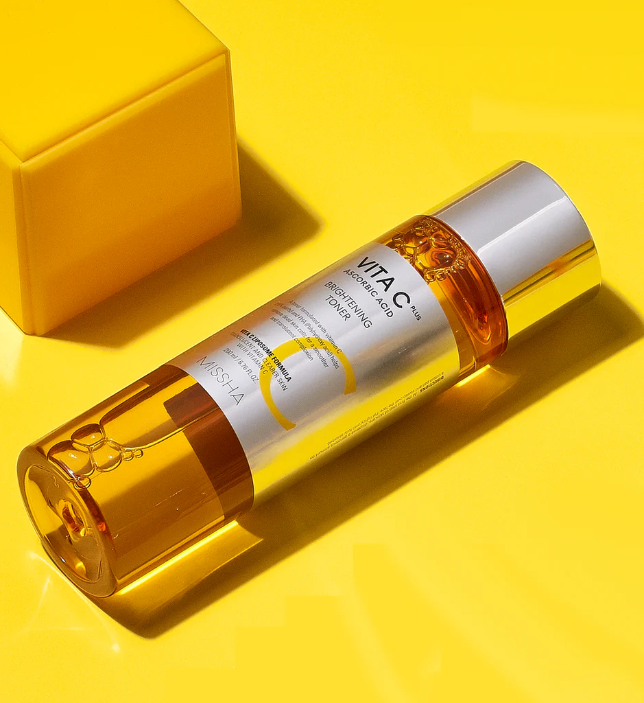 MISSHA - Vita C Plus Brightening Toner 200ml