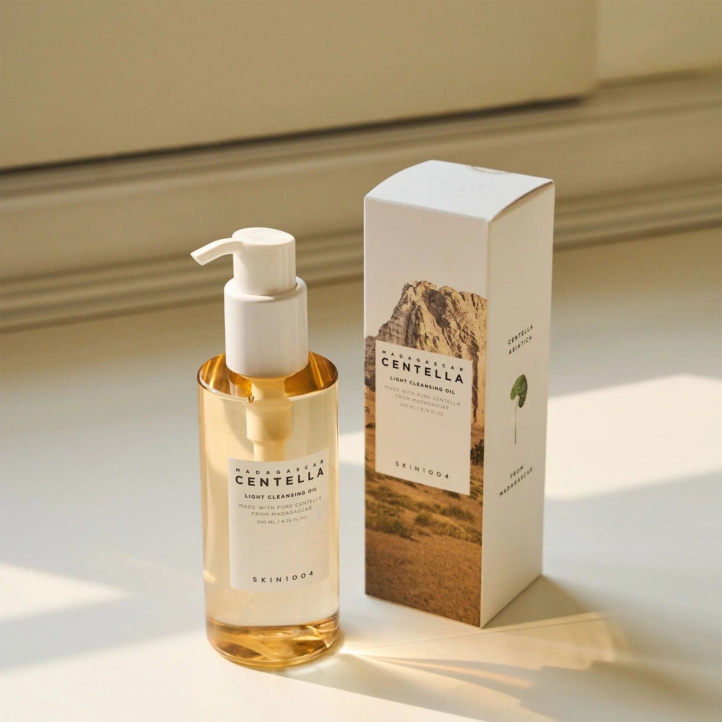 SKIN1004 - Madagascar Centella Light Cleansing Oil 200ml
