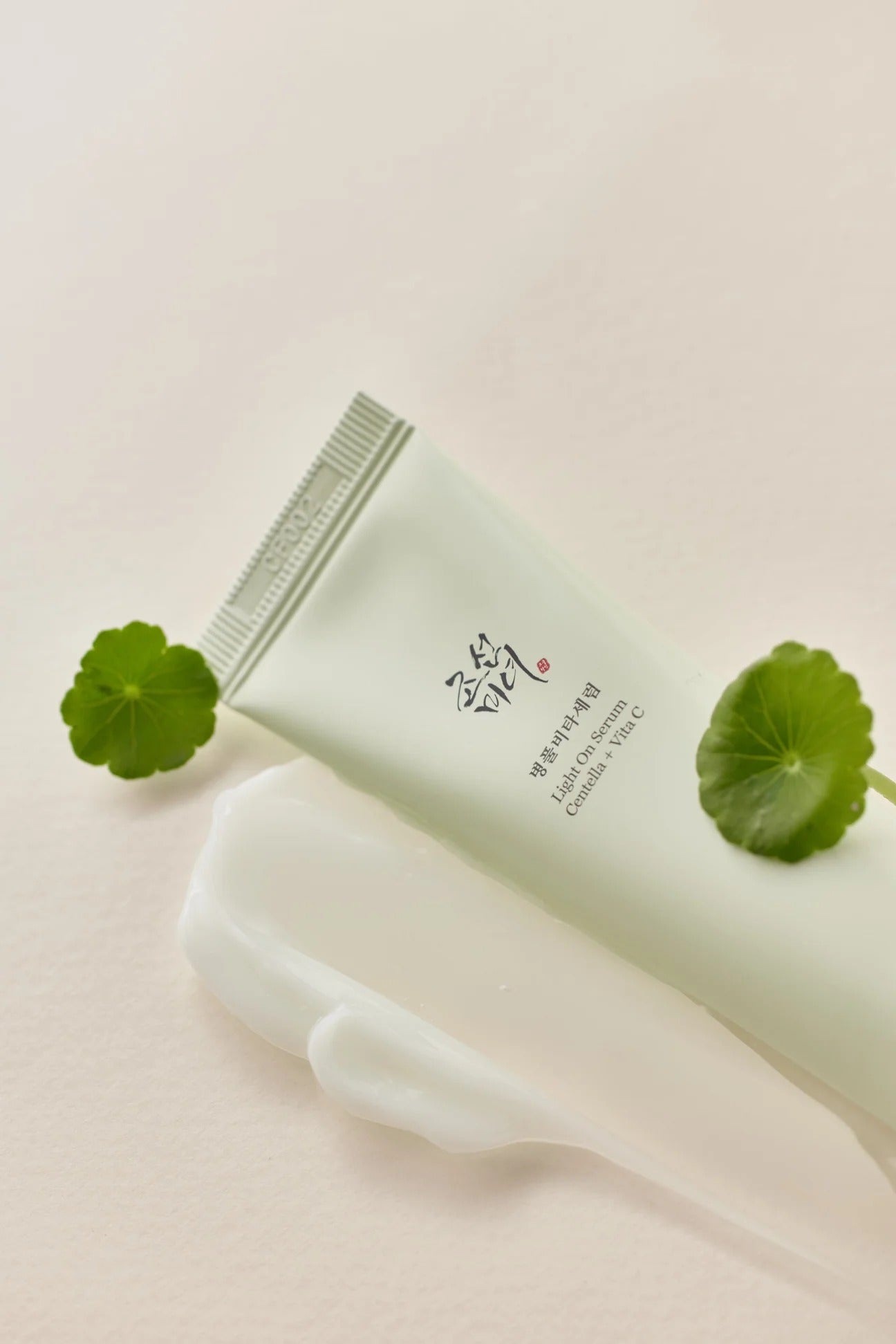 BEAUTY OF JOSEON - Light On Serum: Centella + Vita C 30ml