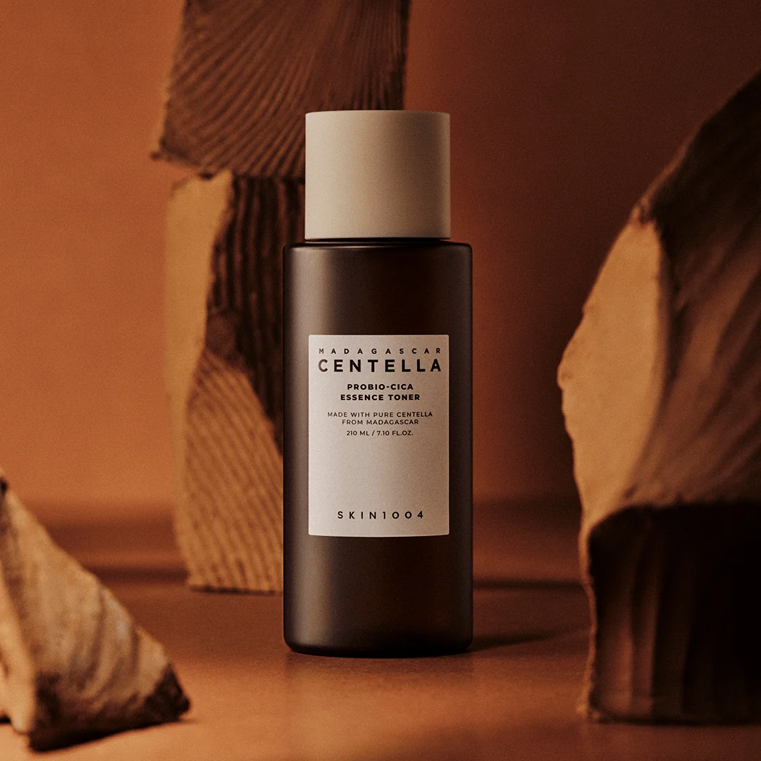 SKIN1004 - Madagascar CENTELLA Probio-Cica Essence Toner 210ml