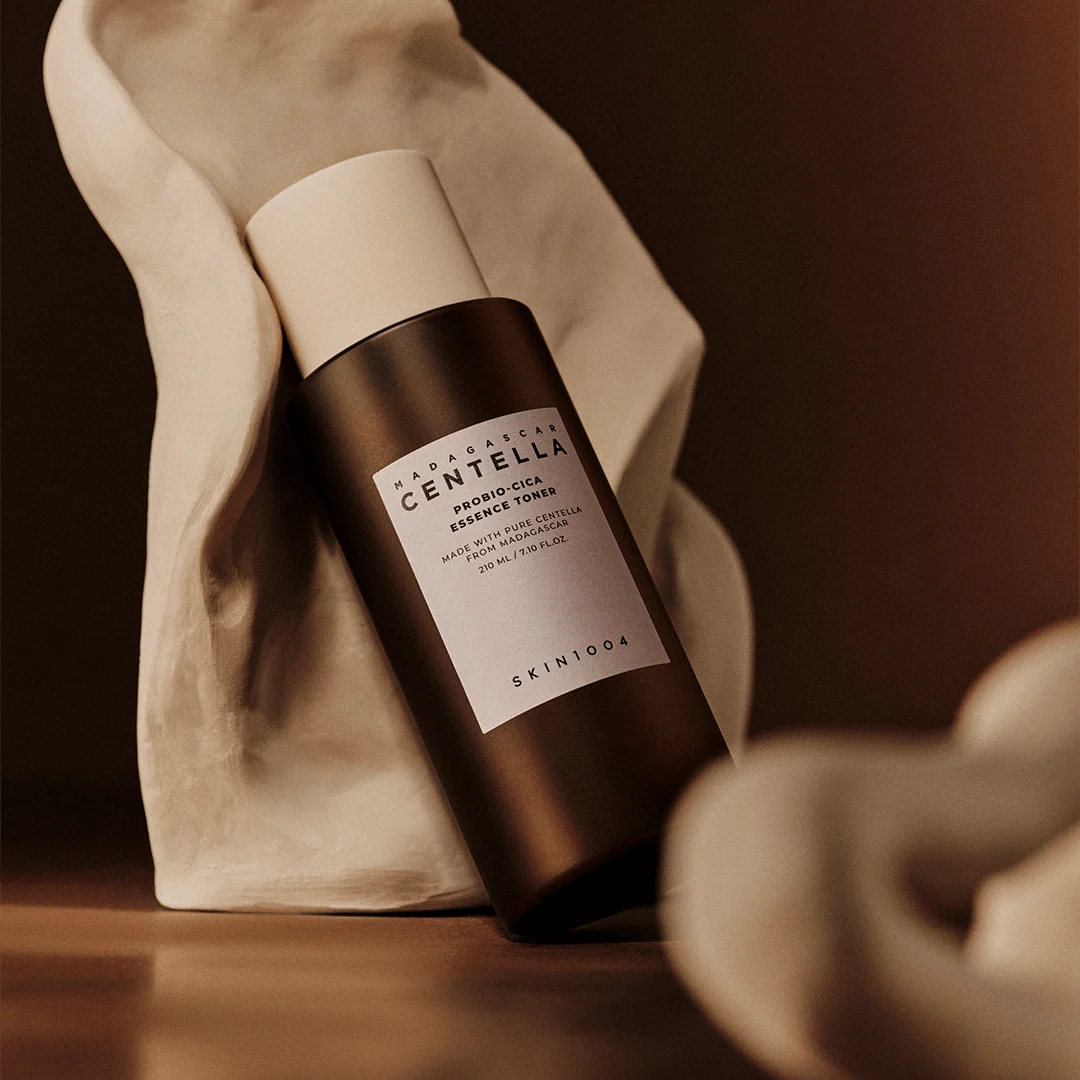 SKIN1004 - Madagascar CENTELLA Probio-Cica Essence Toner 210ml